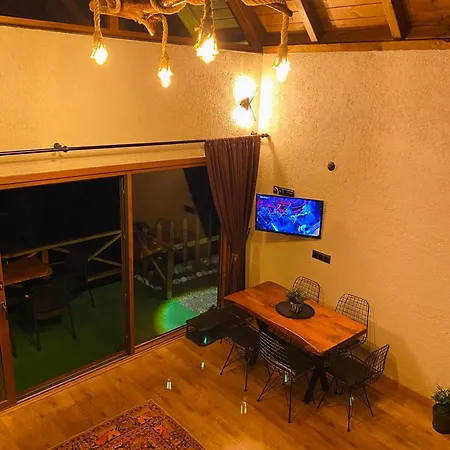 Lavinya Aparthotel