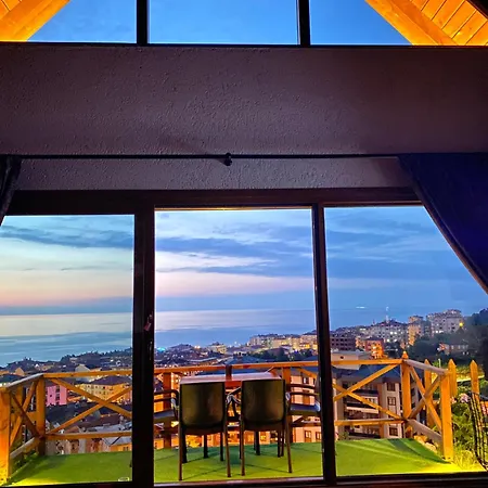Lavinya Rize